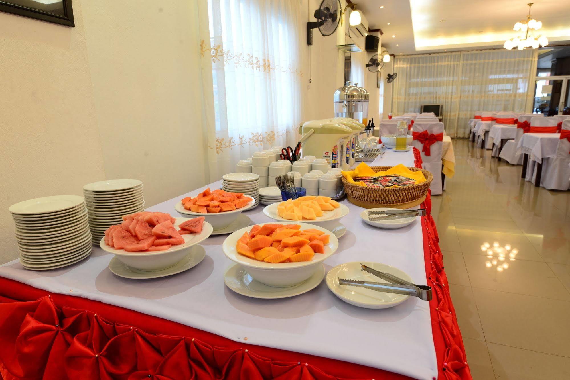 Douangpraseuth Hotel Vientiane Buitenkant foto